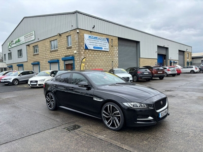 2015 - Jaguar XE Manual