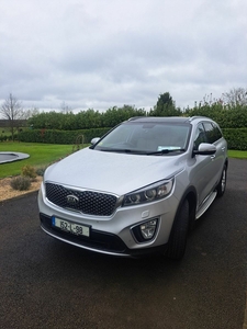 2015 - Kia Sorento Manual