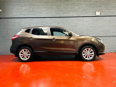 2015 - Nissan Qashqai Manual