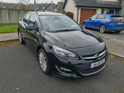 2015 - Opel Astra Manual