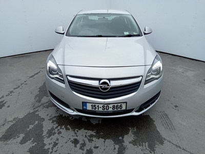 2015 - Opel Insignia Manual