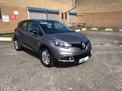 2015 - Renault Captur Manual