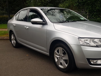 2015 - Skoda Octavia Manual