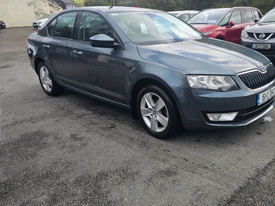 2015 - Skoda Octavia Manual