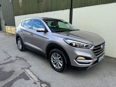 2016 - Hyundai Tucson Manual