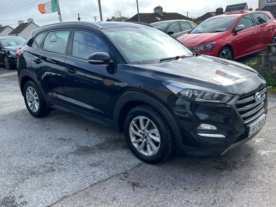 2016 - Hyundai Tucson Manual