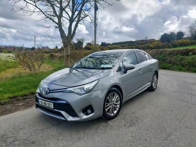 2016 - Toyota Avensis Manual