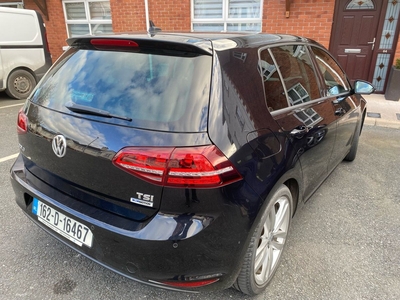 2016 - Volkswagen Golf Automatic