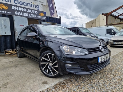 2016 - Volkswagen Golf Manual