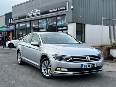 2016 - Volkswagen Passat Manual