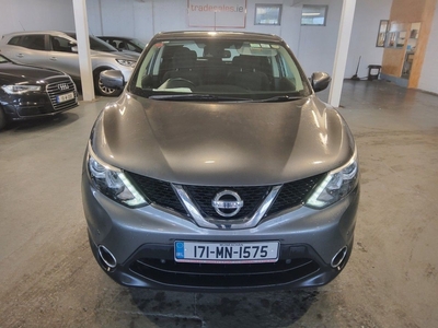 2017 - Nissan Qashqai Manual