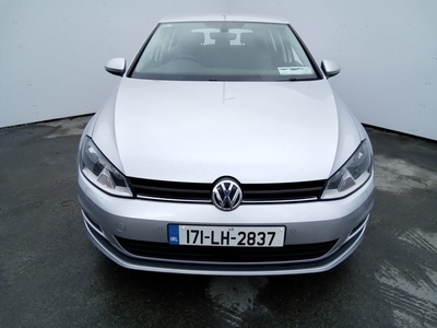 2017 - Volkswagen Golf Manual