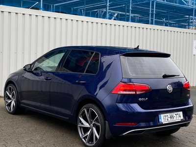 2017 - Volkswagen Golf Manual