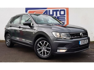 2017 - Volkswagen Tiguan Manual