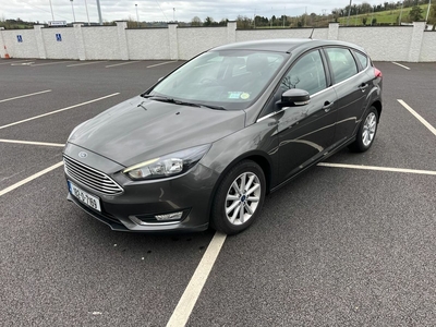 2018 - Ford Focus Manual