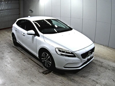 2018 - Volvo V40 Automatic