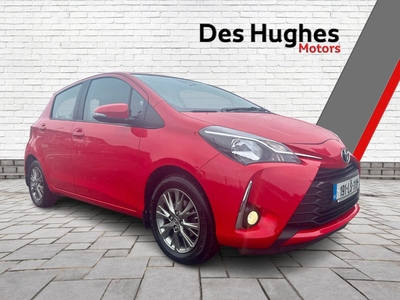 2019 - Toyota Yaris Manual