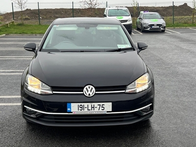 2019 - Volkswagen Golf Manual