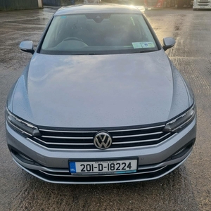 2020 - Volkswagen Passat Automatic