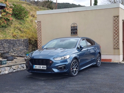 2021 - Ford Mondeo Manual