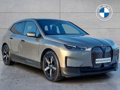 2022 - BMW iX Automatic