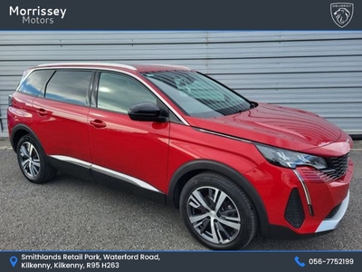 2022 - Peugeot 5008 Manual