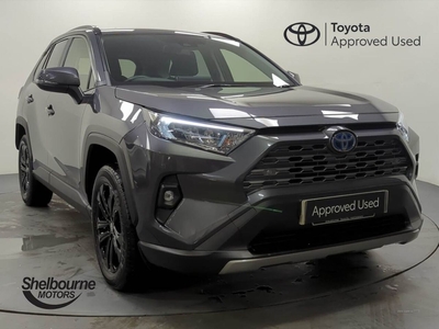 2022 - Toyota RAV4 ---