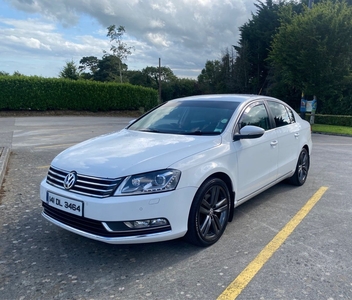 2014 - Volkswagen Passat Manual