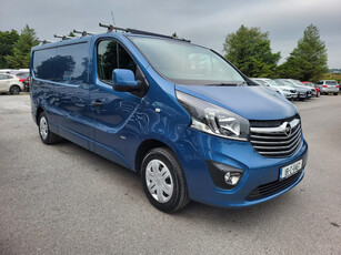 2018 (181) Opel Vivaro