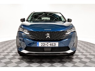 2022 (221) Peugeot 3008