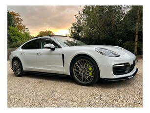 2023 Porsche Panamera