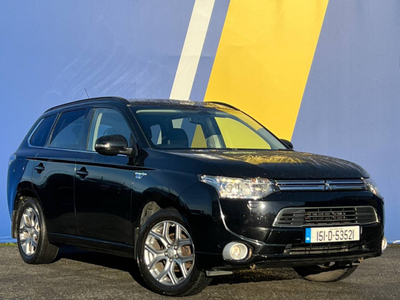 2015 (151) Mitsubishi Outlander