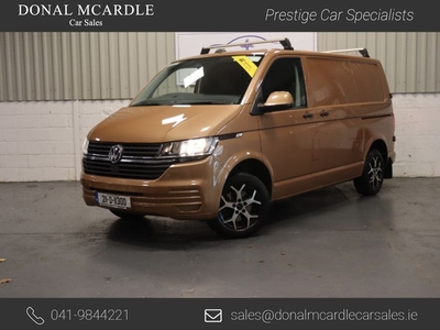 2021 (211) Volkswagen Transporter