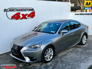 LEXUS IS 300 H