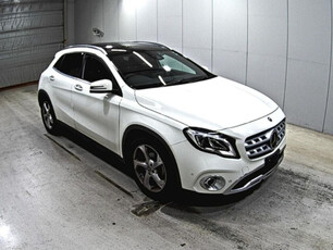 MERCEDES-BENZ GLA CLASS