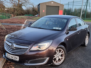 VAUXHALL INSIGNIA