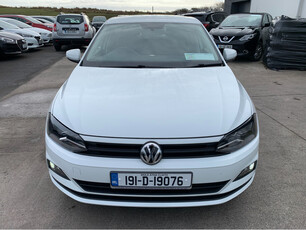 VOLKSWAGEN POLO