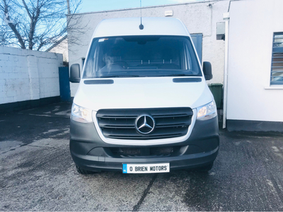 MERCEDES-BENZ SPRINTER