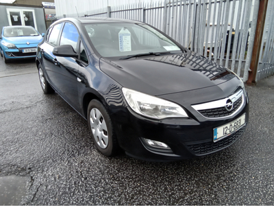 VAUXHALL ASTRA