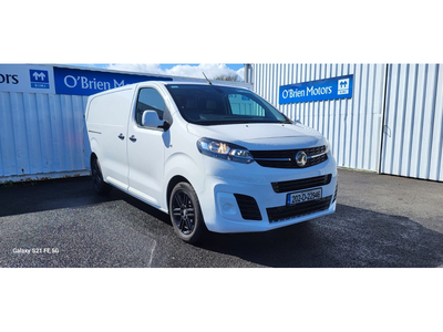 VAUXHALL VIVARO