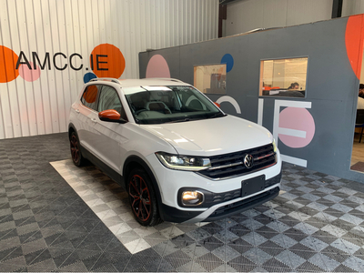 VOLKSWAGEN T-CROSS