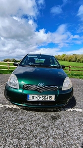 2001 - Toyota Yaris Manual