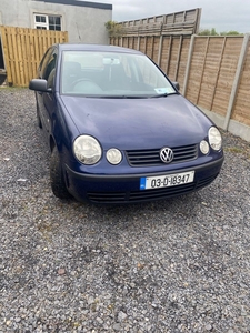 2003 - Volkswagen Polo Manual