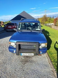 2004 - Land Rover Discovery Manual