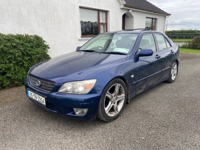 2005 - Lexus IS Automatic