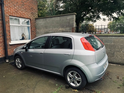 2006 - Fiat Punto Manual