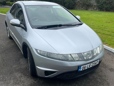 2006 - Honda Civic Manual