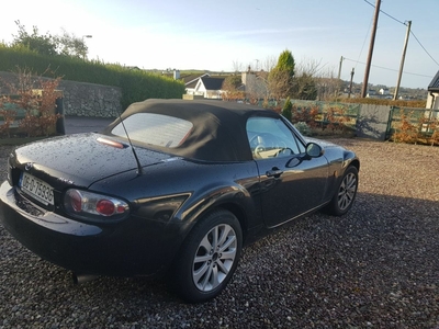 2006 - Mazda MX-5 Manual