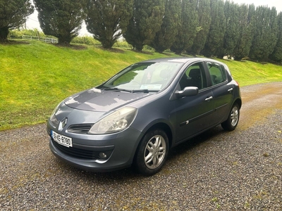 2006 - Renault Clio Manual