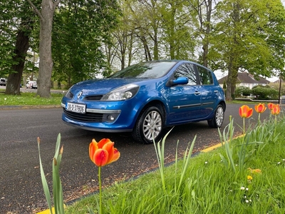 2006 - Renault Clio Manual